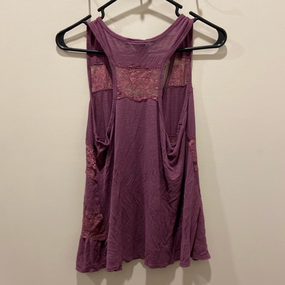 Lovely Lace Tank Top in Excellent Condition! - Picture 3 of 3